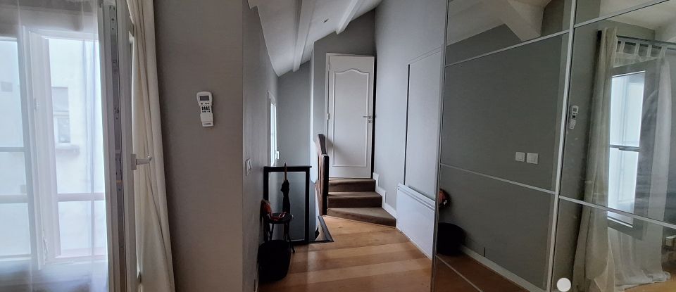 Duplex 2 rooms of 50 m² in Paris (75006)