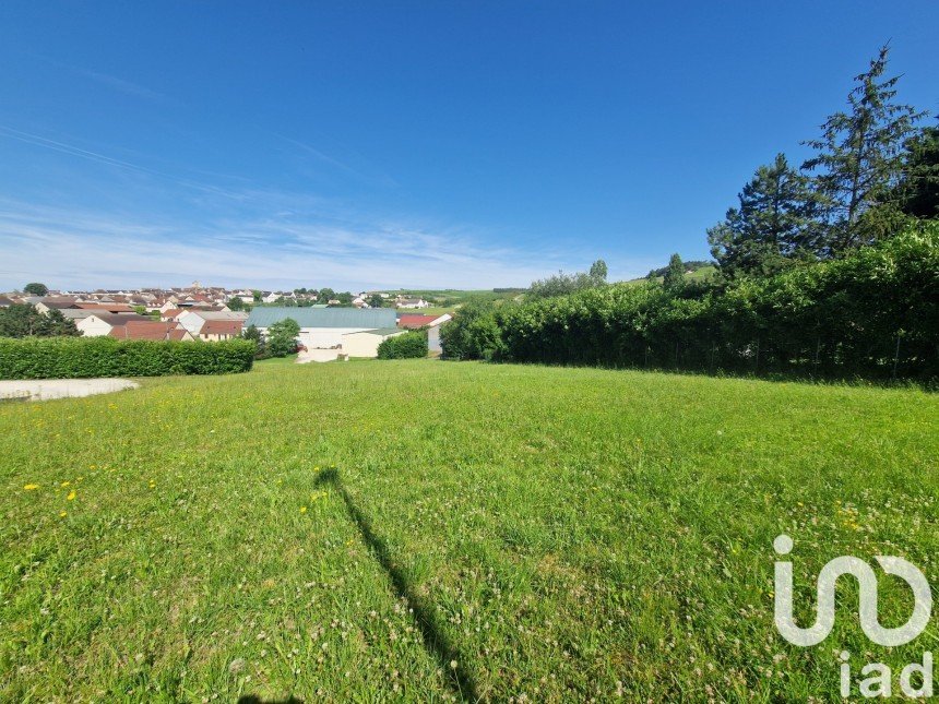 Land of 950 m² in Saint-Bris-le-Vineux (89530)