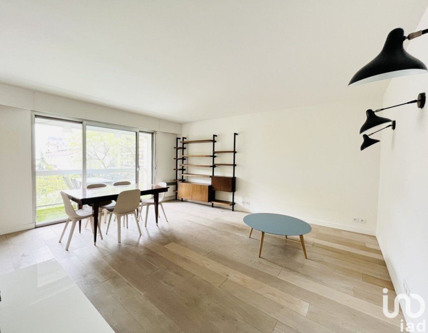 Apartment 3 rooms of 76 m² in Paris (75017)