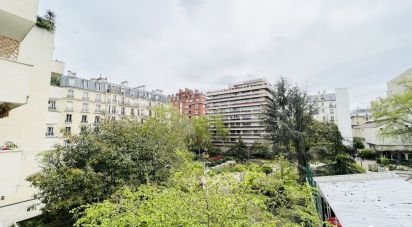 Apartment 3 rooms of 76 m² in Paris (75017)