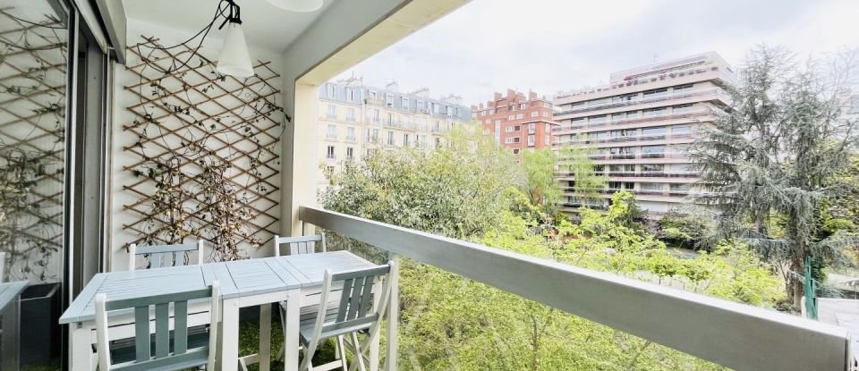 Apartment 3 rooms of 76 m² in Paris (75017)