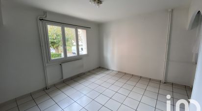 Apartment 2 rooms of 40 m² in Orange (84100)