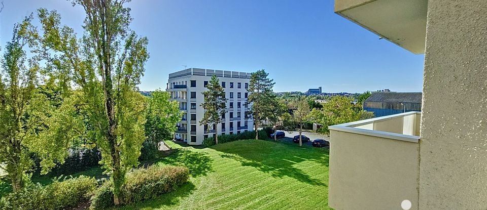 Appartement 5 pièces de 102 m² à Bourges (18000)