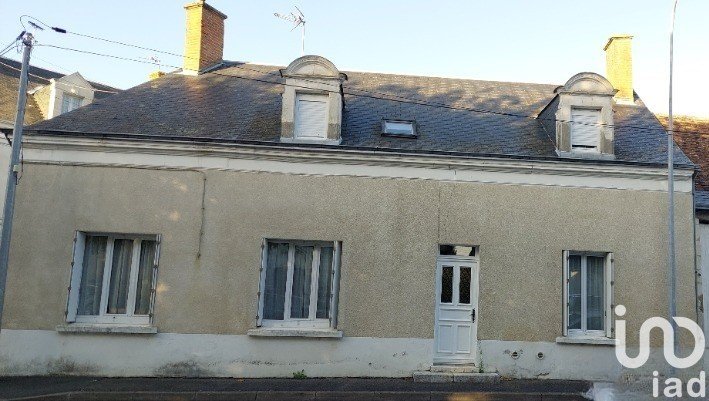 House 6 rooms of 147 m² in Contres (41700)