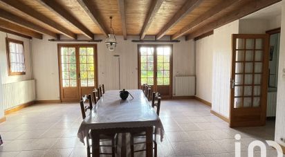 Traditional house 7 rooms of 132 m² in Brux (86510)