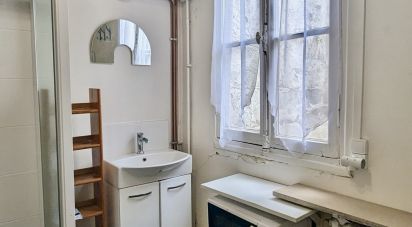 Studio 1 room of 6 m² in Paris (75017)