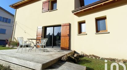 House 4 rooms of 100 m² in Saint-Symphorien-sur-Coise (69590)