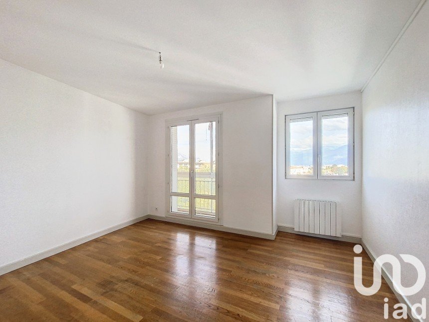 Apartment 3 rooms of 63 m² in Grenoble (38100)