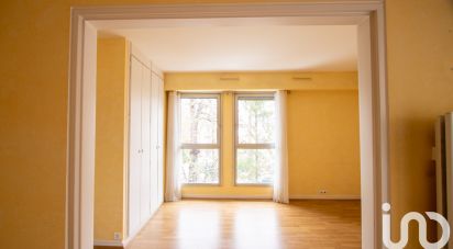 Apartment 3 rooms of 79 m² in Fontainebleau (77300)