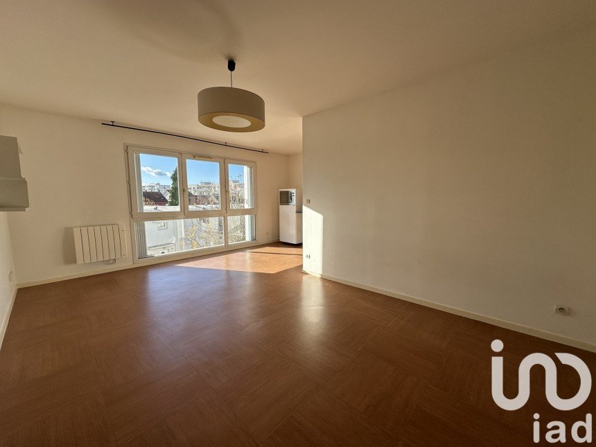 Appartement 4 pièces de 64 m² à Nantes (44300)