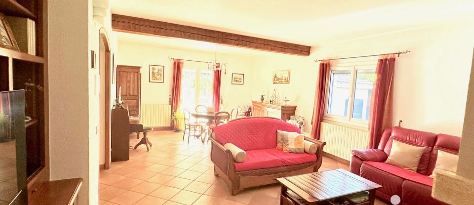 Traditional house 5 rooms of 118 m² in Bagnols-sur-Cèze (30200)