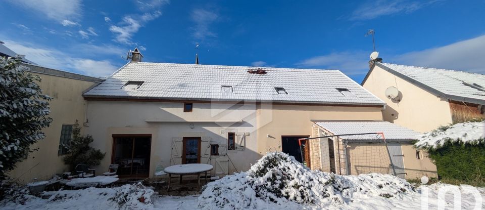 House 6 rooms of 127 m² in Saint-Nicolas-lès-Cîteaux (21700)