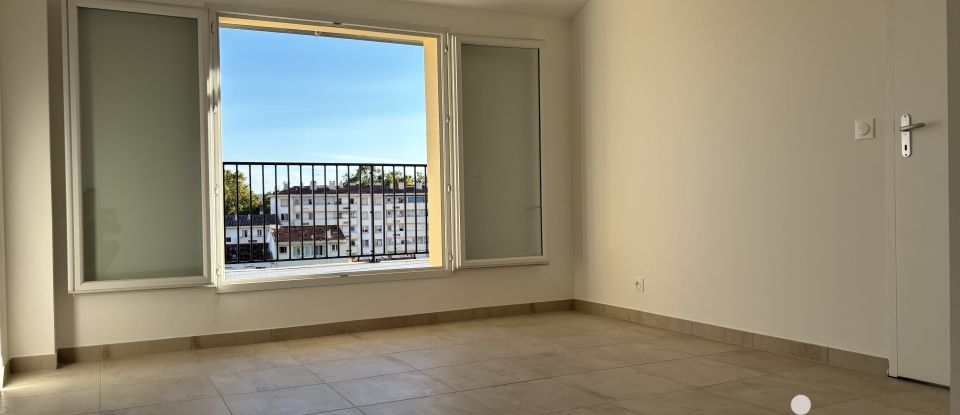 Apartment 2 rooms of 43 m² in Toulon (83100)