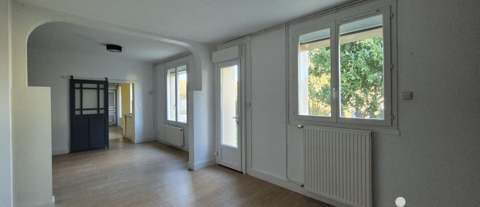 Town house 3 rooms of 82 m² in Thouars (79100)