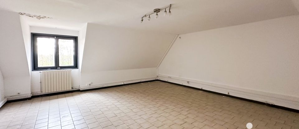 Maison de campagne 9 pièces de 273 m² à Mons-en-Pévèle (59246)