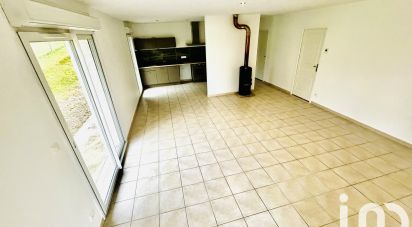 Maison 4 pièces de 105 m² à Viry (39360)