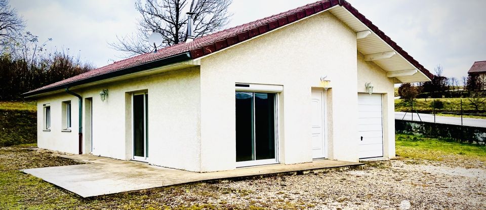 Maison 4 pièces de 105 m² à Viry (39360)