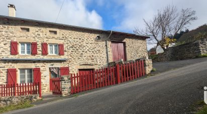 Maison de campagne 4 pièces de 102 m² à Saint-Hostien (43260)