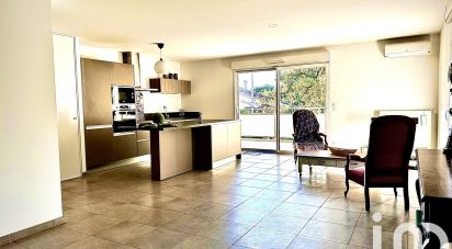 Apartment 3 rooms of 84 m² in La Garde (83130)