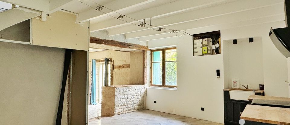 Maison 4 pièces de 79 m² à Aigre (16140)