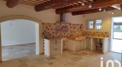 Country house 8 rooms of 160 m² in Camaret-sur-Aigues (84850)