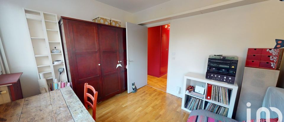 Appartement 6 pièces de 120 m² à Vaux-le-Pénil (77000)