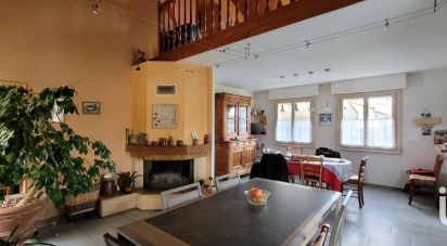 Maison 7 pièces de 157 m² à Monsireigne (85110)