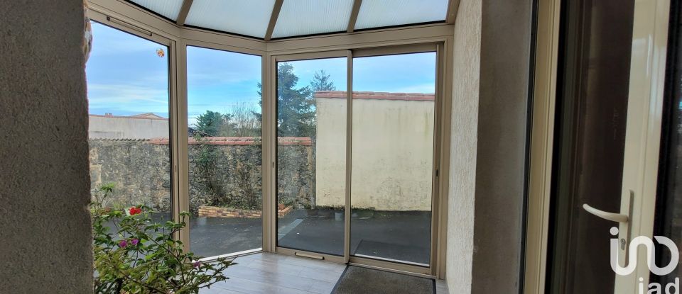 Maison 7 pièces de 157 m² à Monsireigne (85110)