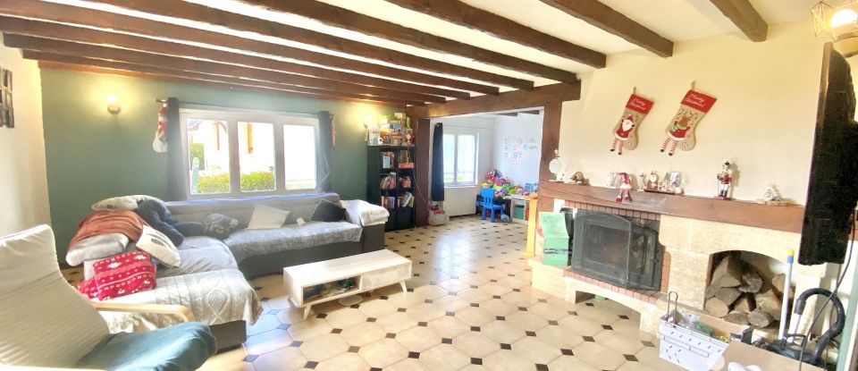 Maison de village 5 pièces de 125 m² à Essigny-le-Grand (02690)