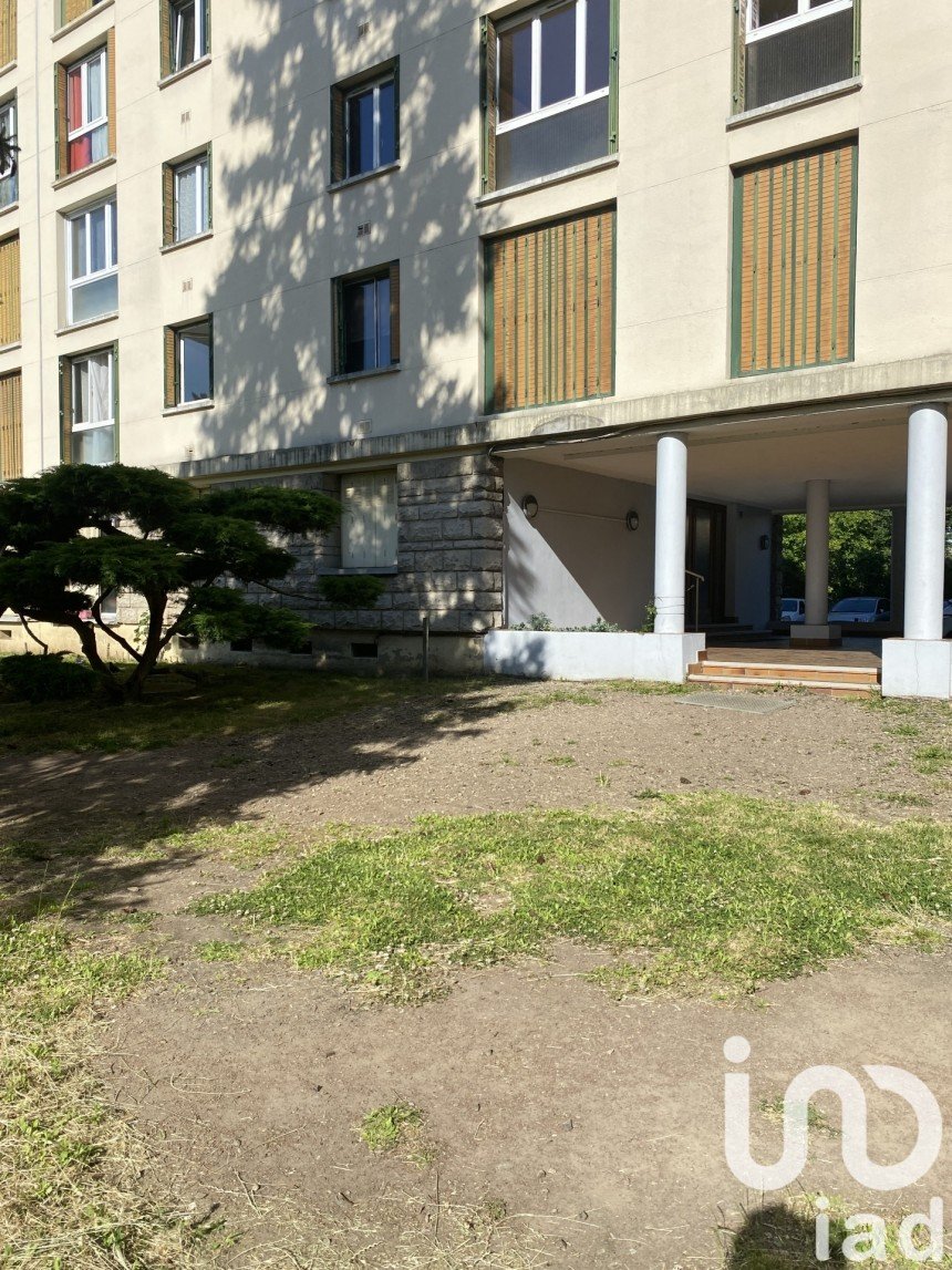 Appartement 4 pièces de 65 m² à Deuil-la-Barre (95170)