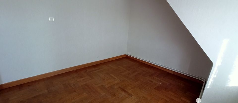 Maison 5 pièces de 95 m² à Ferfay (62260)