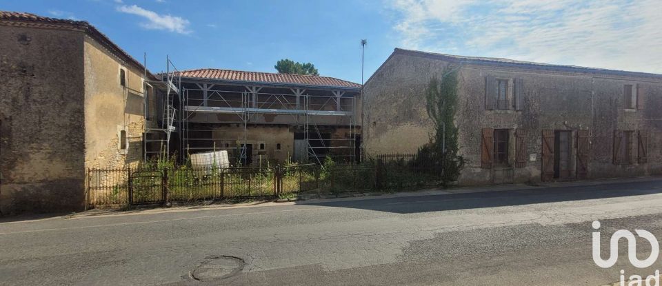 Village house 6 rooms of 157 m² in Assais-les-Jumeaux (79600)