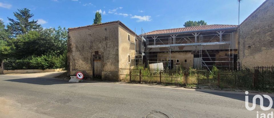 Village house 6 rooms of 157 m² in Assais-les-Jumeaux (79600)