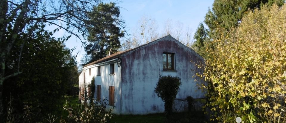 Maison de campagne 16 pièces de 144 m² à - (87320)