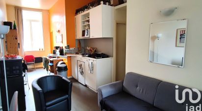 Apartment 2 rooms of 33 m² in Lille (59800)