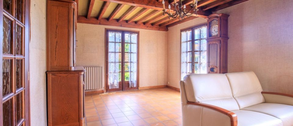 House 5 rooms of 115 m² in Tournon-sur-Rhône (07300)