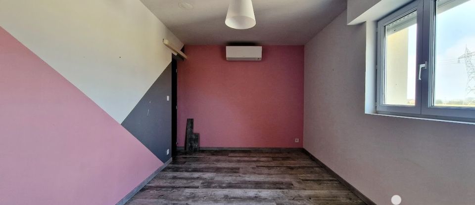 Maison 6 pièces de 115 m² à Gonnehem (62920)