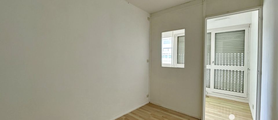 Apartment 2 rooms of 41 m² in La Rochelle (17000)