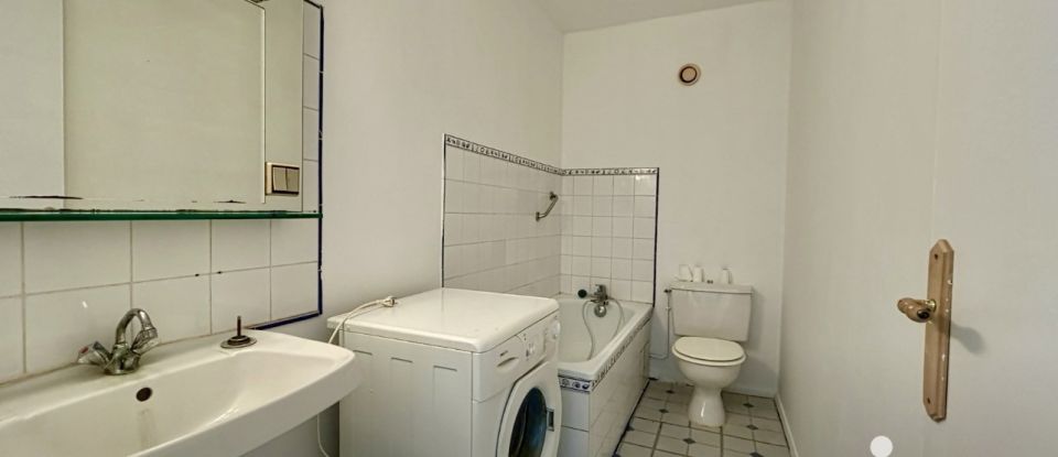 Apartment 2 rooms of 41 m² in La Rochelle (17000)