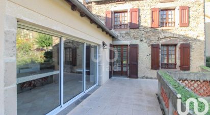 House 8 rooms of 210 m² in Le Truel (12430)