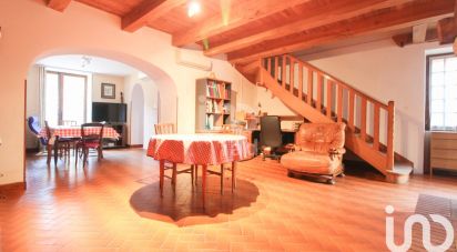 House 8 rooms of 210 m² in Le Truel (12430)