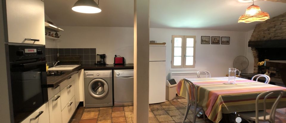 Maison 3 pièces de 70 m² à Mios (33380)