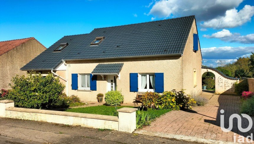 House 6 rooms of 119 m² in Glatigny (57530)