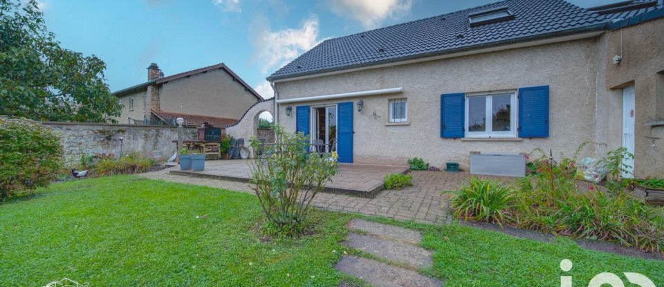 House 6 rooms of 119 m² in Glatigny (57530)