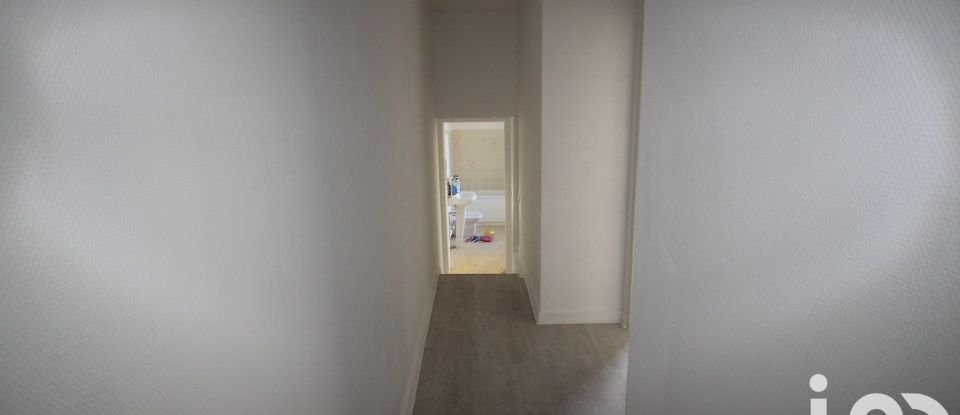 Triplex 5 pièces de 90 m² à Rochefort (17300)