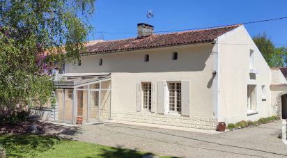 Maison de village 4 pièces de 127 m² à Sonnac (17160)