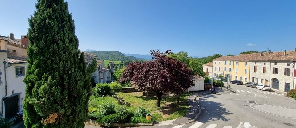 Village house 12 rooms of 249 m² in Beaufort-sur-Gervanne (26400)