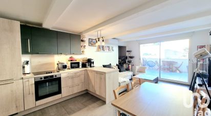 Apartment 2 rooms of 45 m² in L'Isle-sur-la-Sorgue (84800)