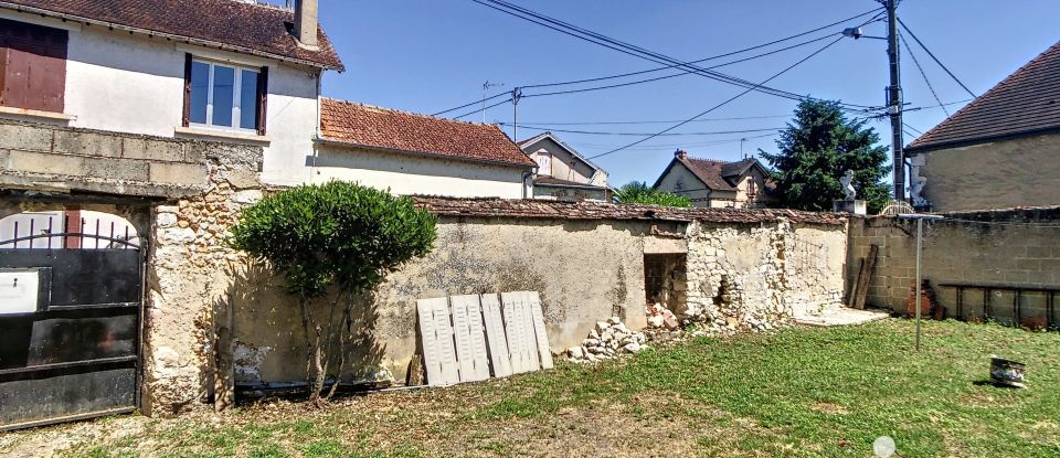 Maison 4 pièces de 70 m² à Cheny (89400)