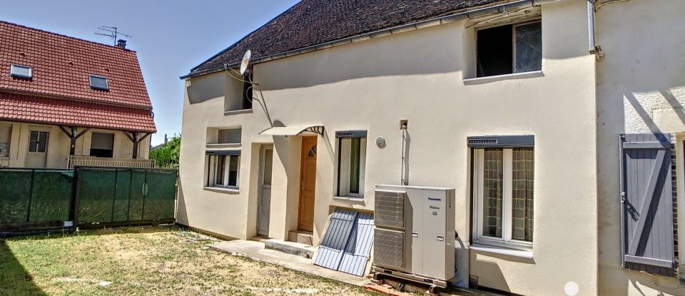 Maison 4 pièces de 70 m² à Cheny (89400)